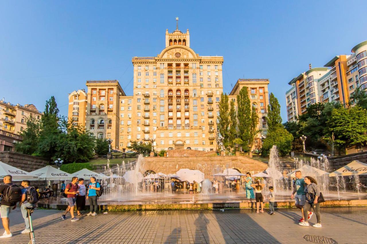 3-Room Apartments On Khreshchatyk. Building With Star Kiev Luaran gambar